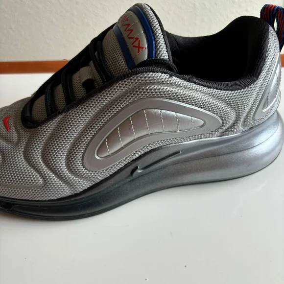 Nike AirMax 720 - Picture 11 of 16